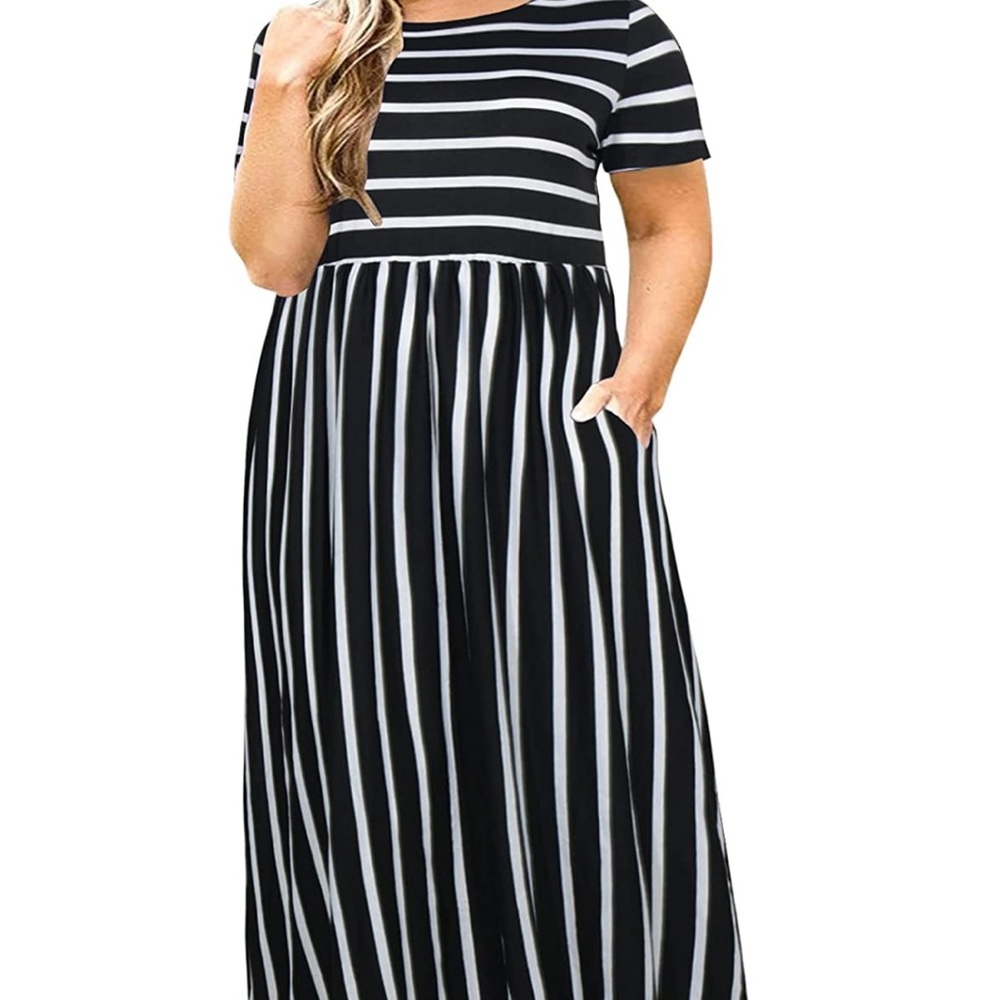Womens plus size maxi dress with pockets